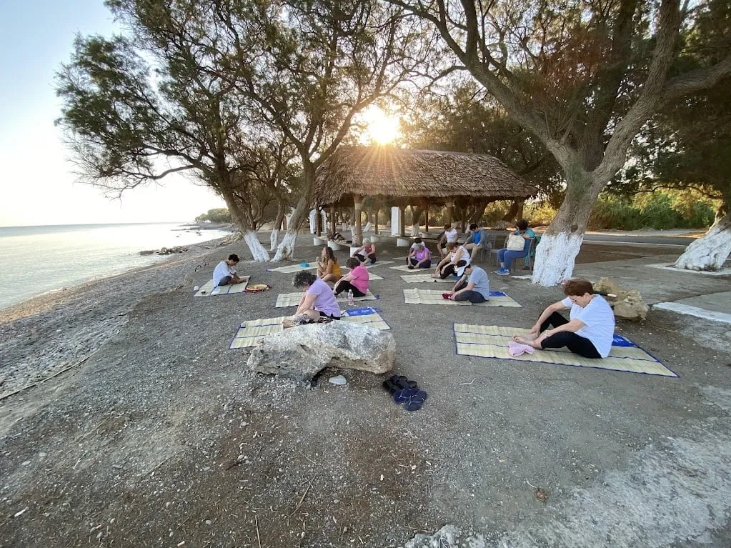 shiluvim on beach 17