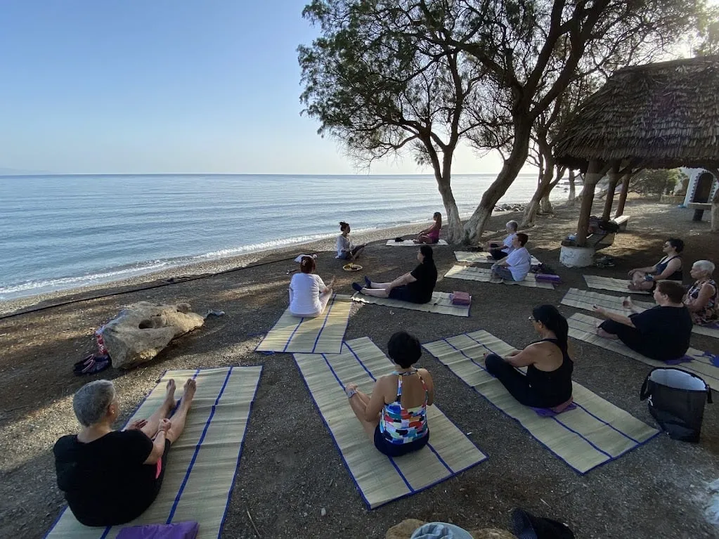 shiluvim on beach 27